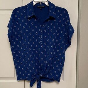Adrienne Vittadini Blue Blouse Geometric Pattern with Tie Front Medium Like New